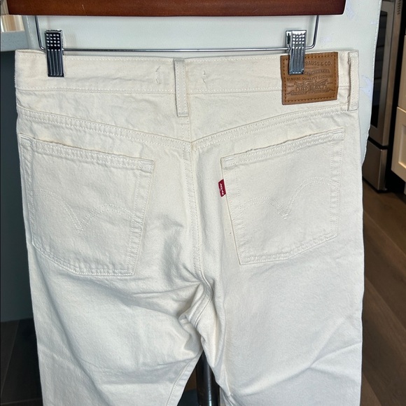 Levi’s Wedgie High-Waist Button-Fly Ankle Crop Jeans Size 30 Cream - Picture 8 of 16